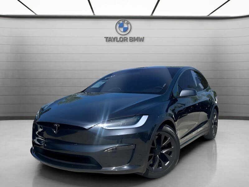 2024 TESLA Model X