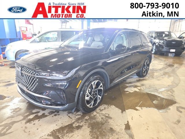 2025 LINCOLN Nautilus