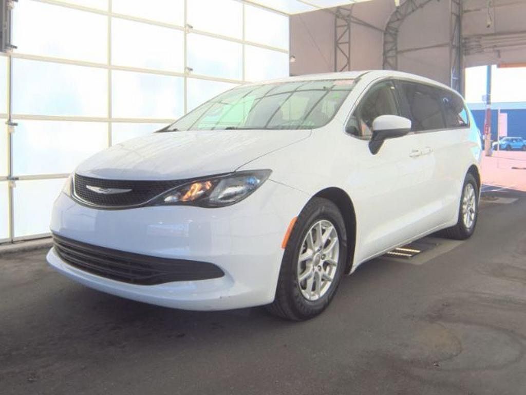 2017 CHRYSLER Pacifica