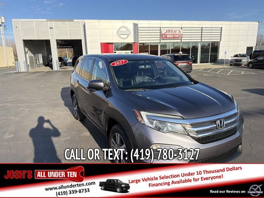 2017 HONDA Pilot