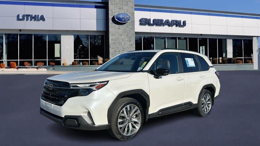 2025 SUBARU Forester