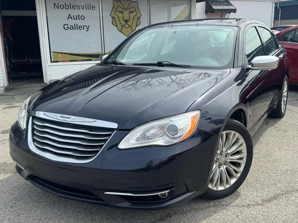 2012 CHRYSLER 200