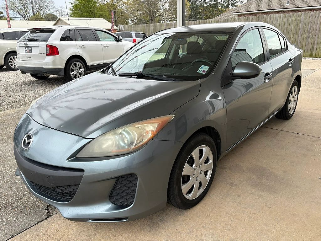 2013 MAZDA Mazda3
