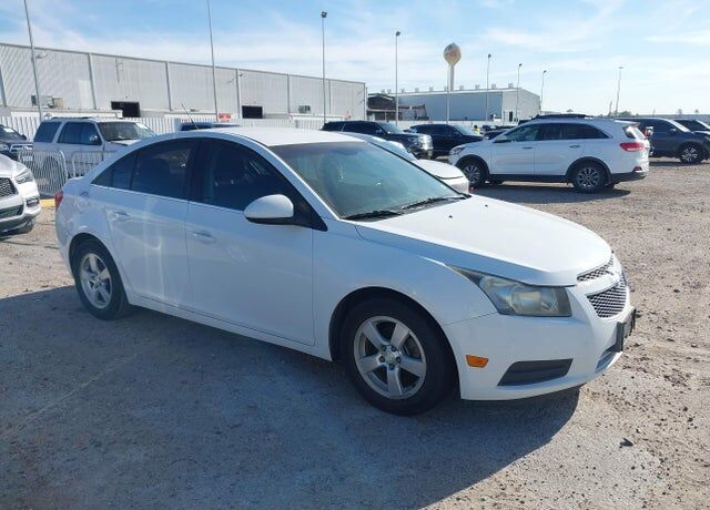 2013 CHEVROLET Cruze