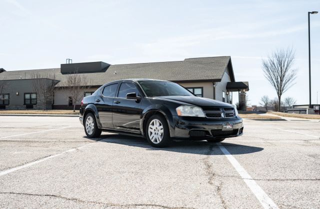 2013 DODGE Avenger
