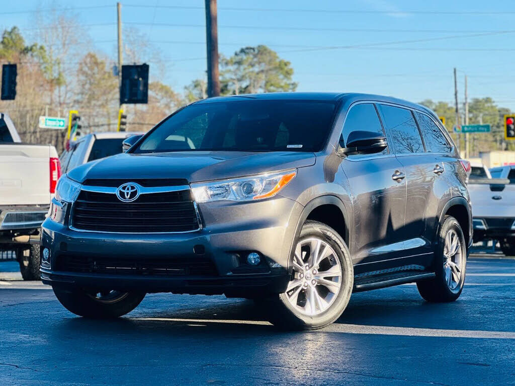 2016 TOYOTA Highlander