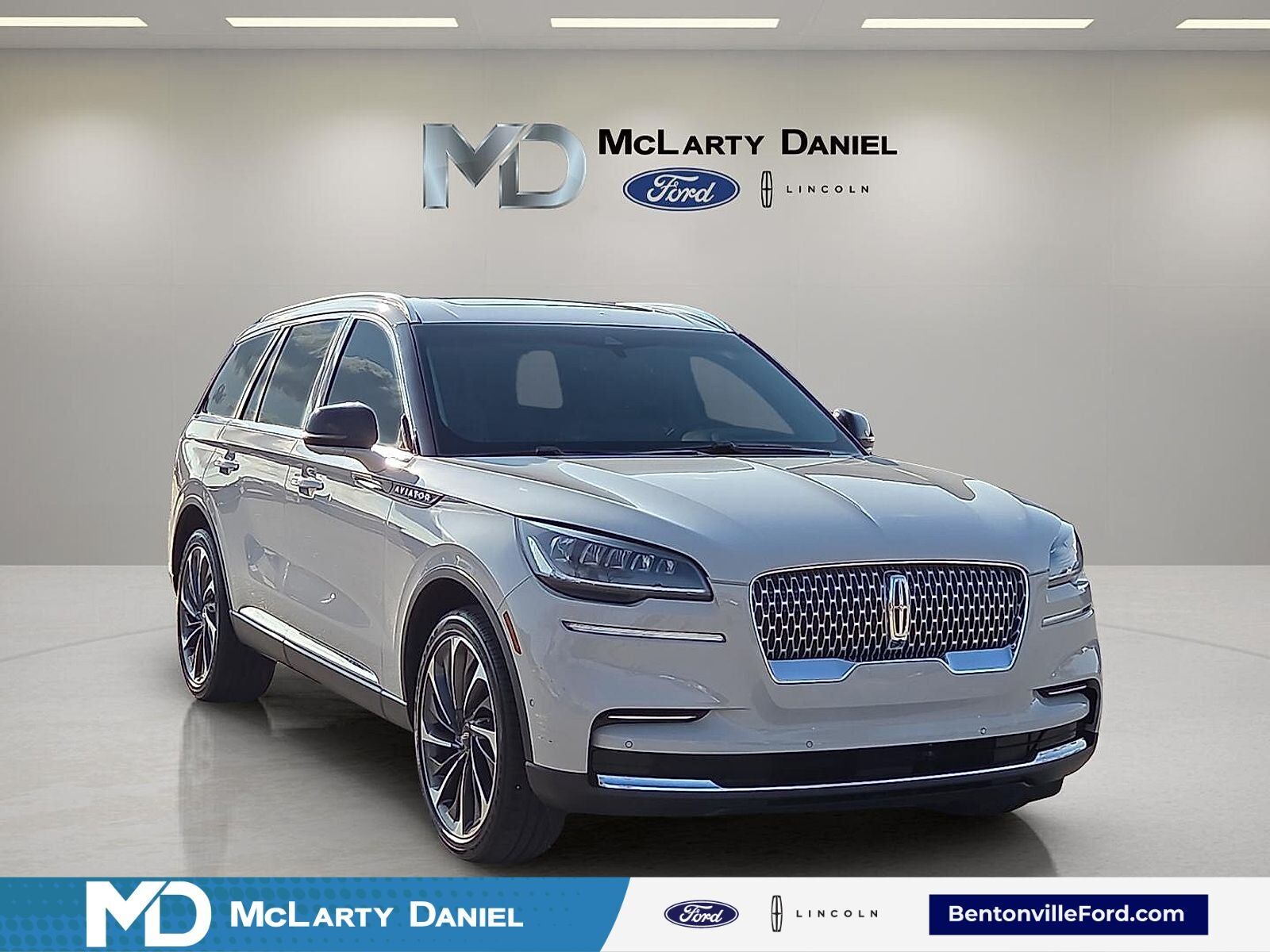 2023 LINCOLN Aviator