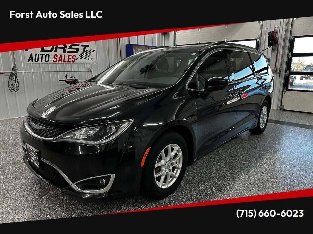 2017 CHRYSLER Pacifica