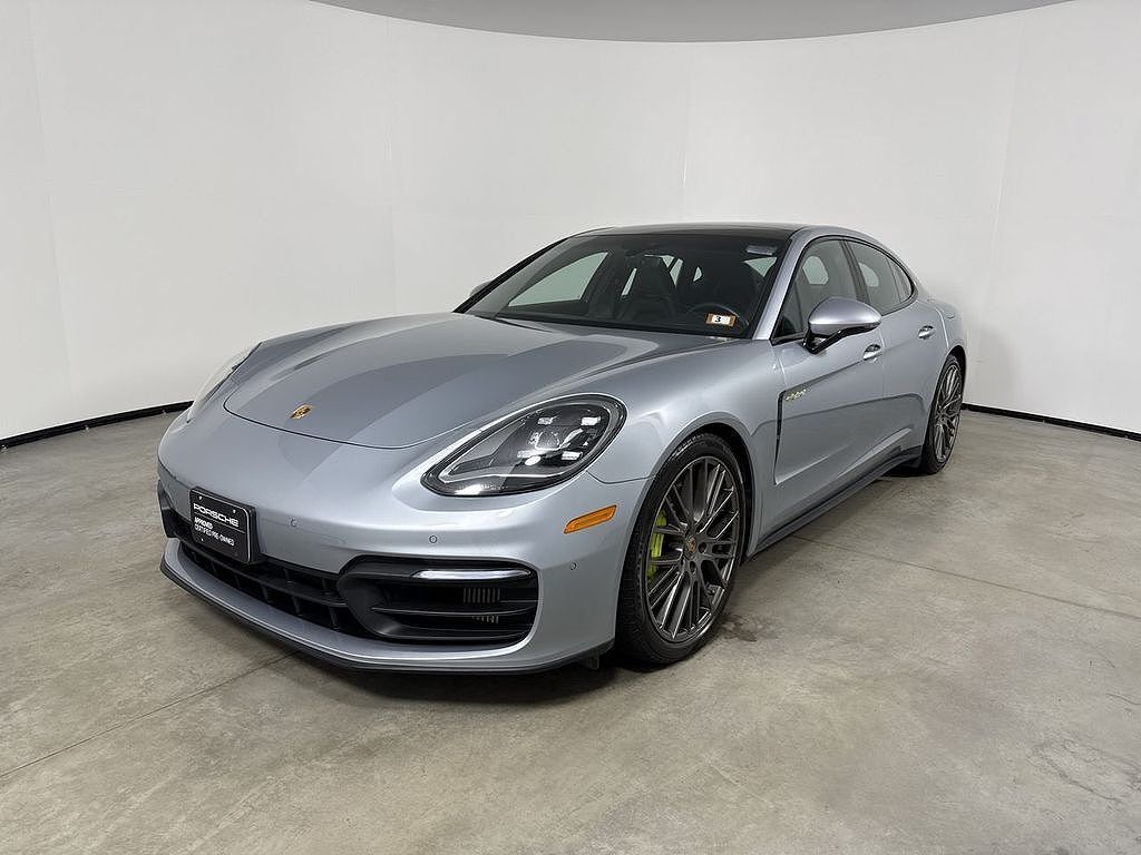 2021 PORSCHE Panamera