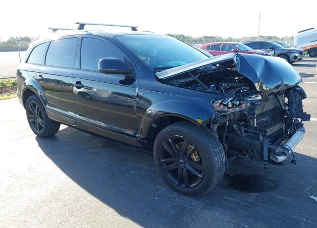 2010 AUDI Q7