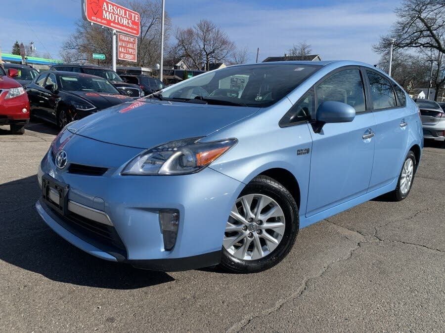 2014 TOYOTA Prius