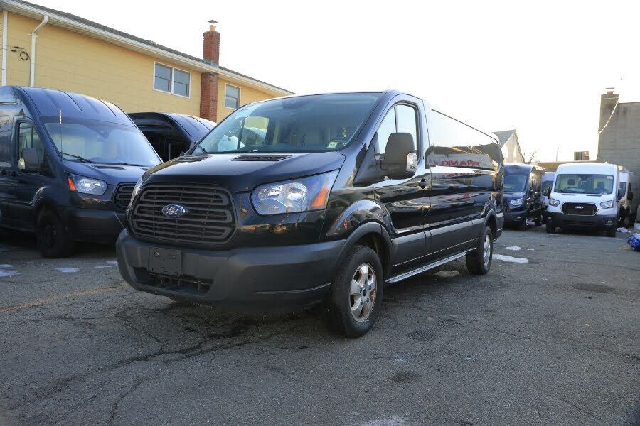 2017 FORD Transit