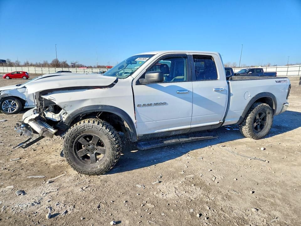 2012 DODGE Ram