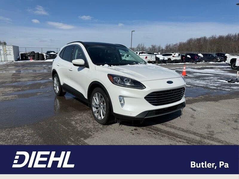 2021 FORD Escape