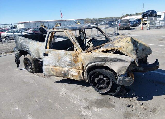 2000 CHEVROLET S-10 Pickup