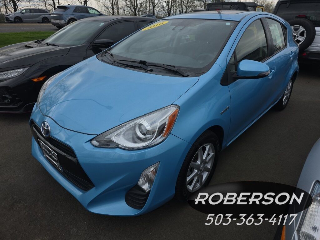 2016 TOYOTA Prius