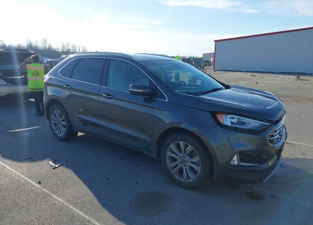 2019 FORD Edge