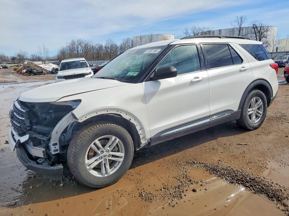 2021 FORD Explorer