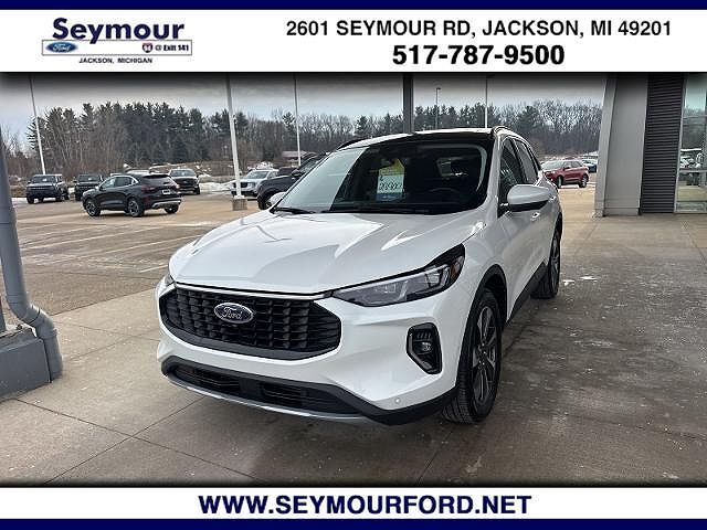 2024 FORD Escape