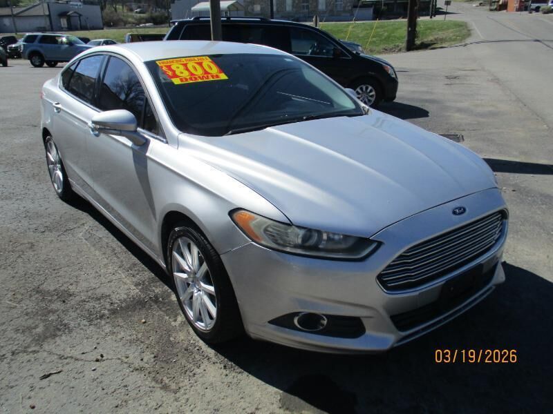2013 FORD Fusion