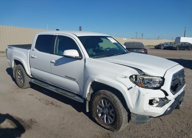 2018 TOYOTA Tacoma