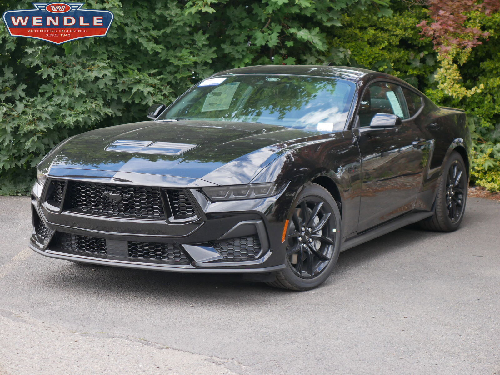 2025 FORD Mustang