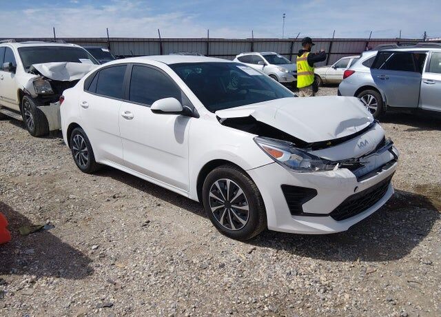 2022 KIA Rio