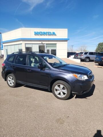 2016 SUBARU Forester