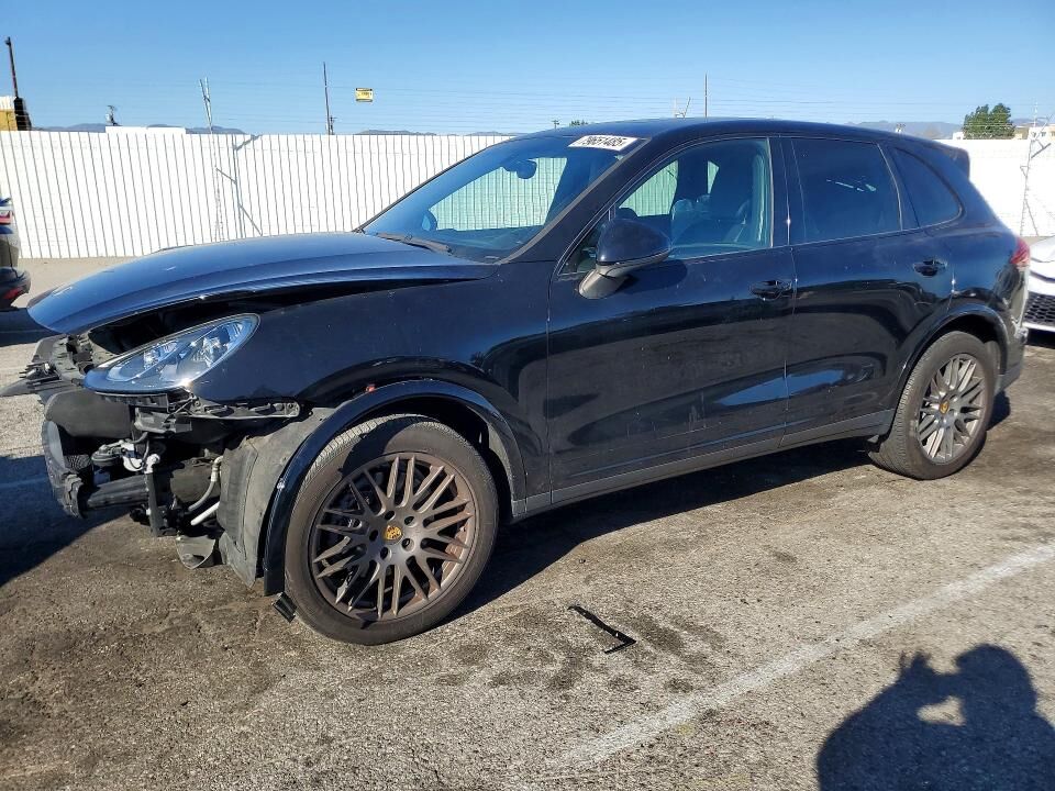 2017 PORSCHE Cayenne