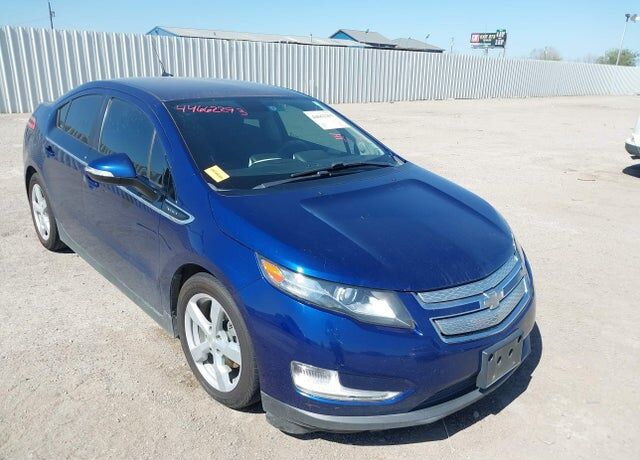 2013 CHEVROLET Volt