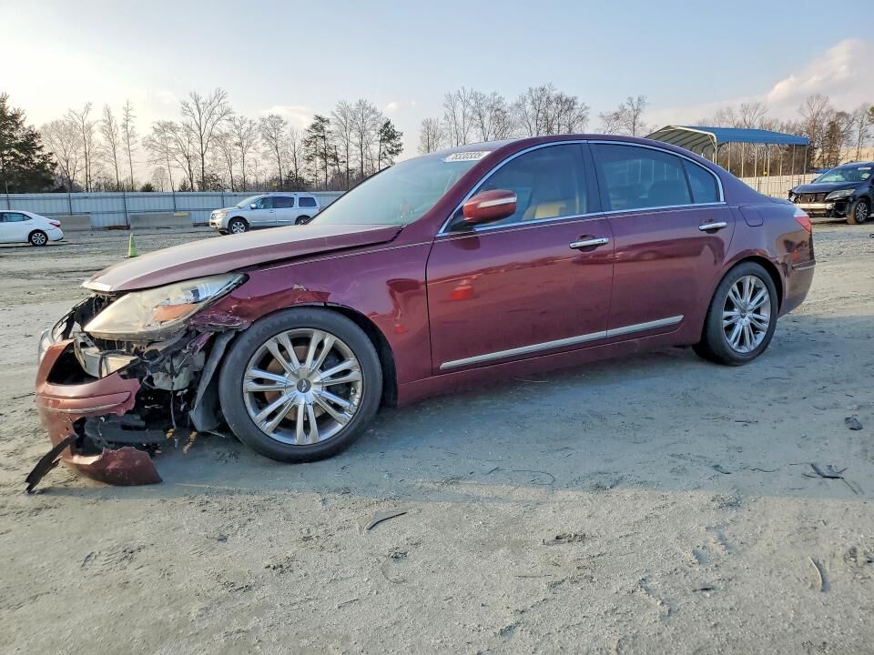 2011 HYUNDAI Genesis