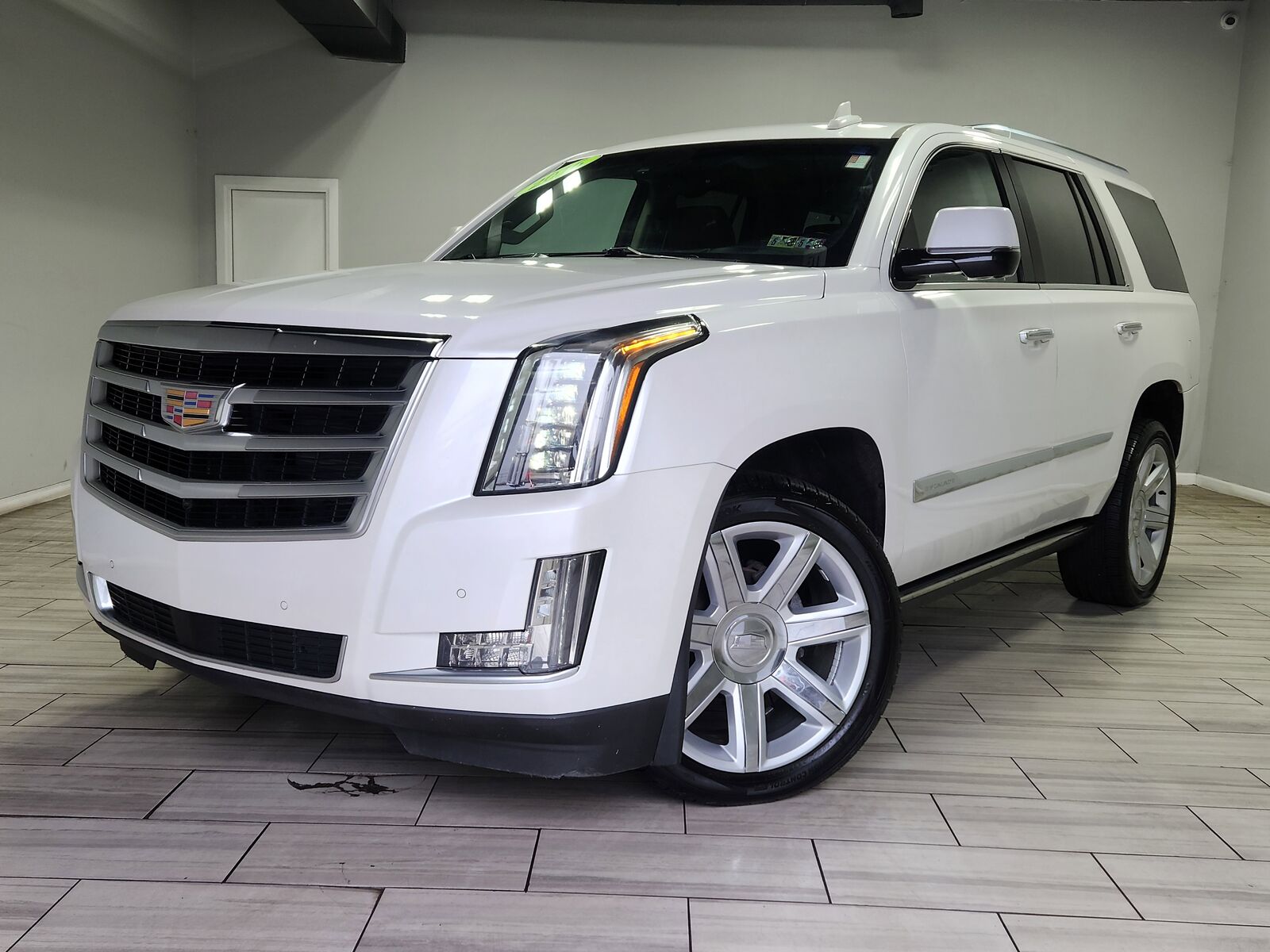 2016 CADILLAC Escalade
