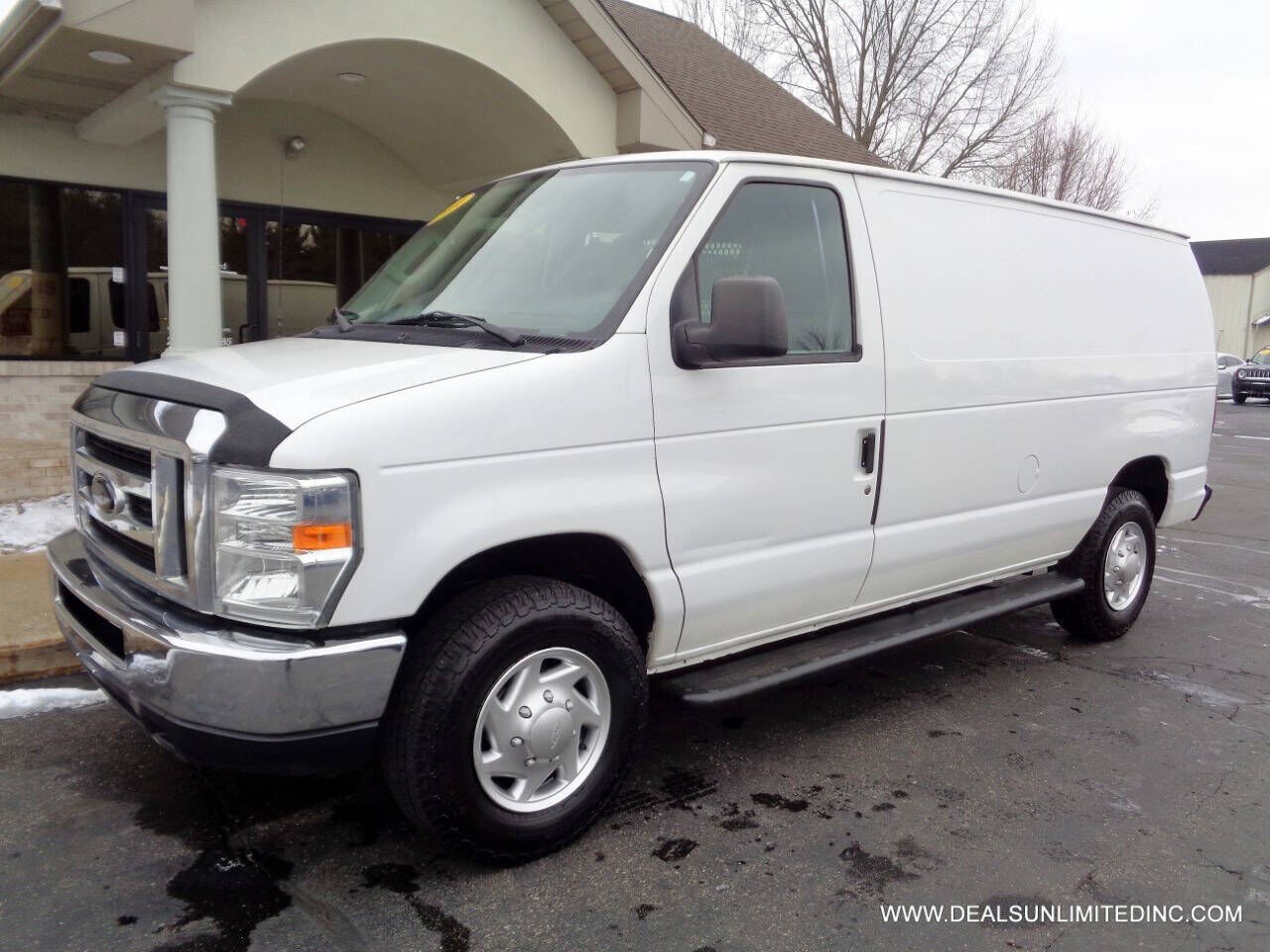 2014 FORD E-250