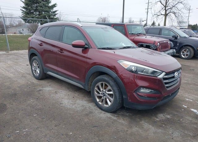 2017 HYUNDAI Tucson