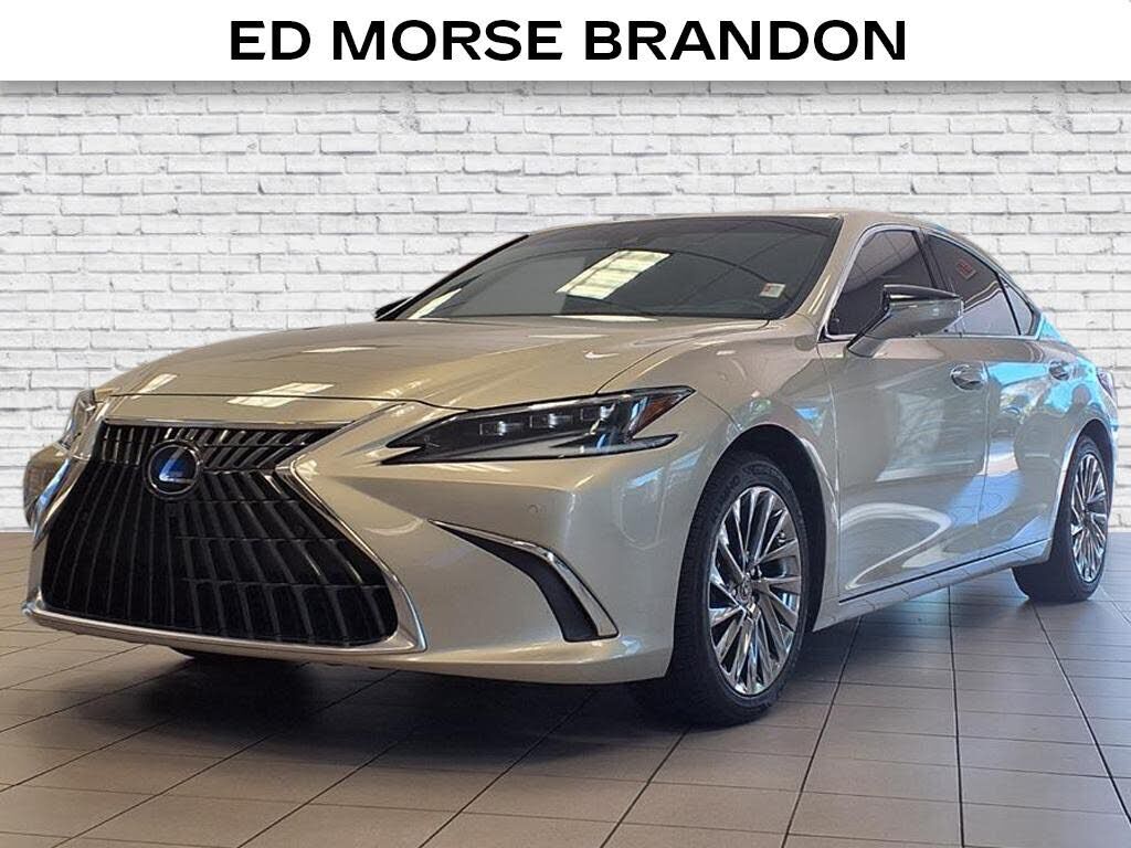 2024 LEXUS ES