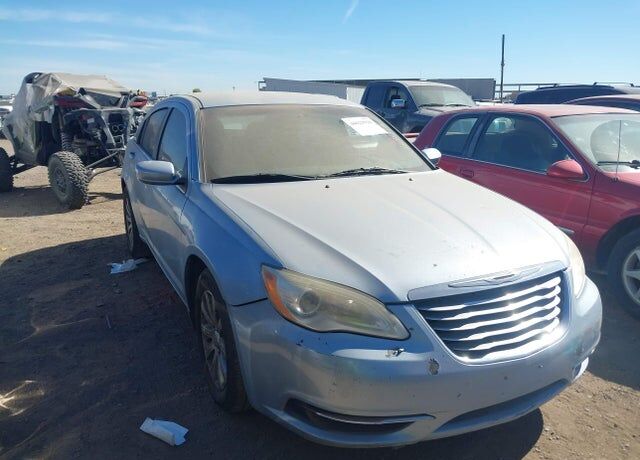 2012 CHRYSLER 200