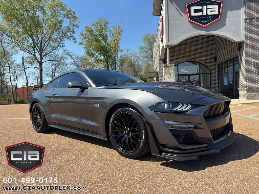2020 FORD Mustang