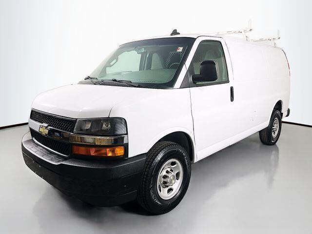2021 CHEVROLET Express