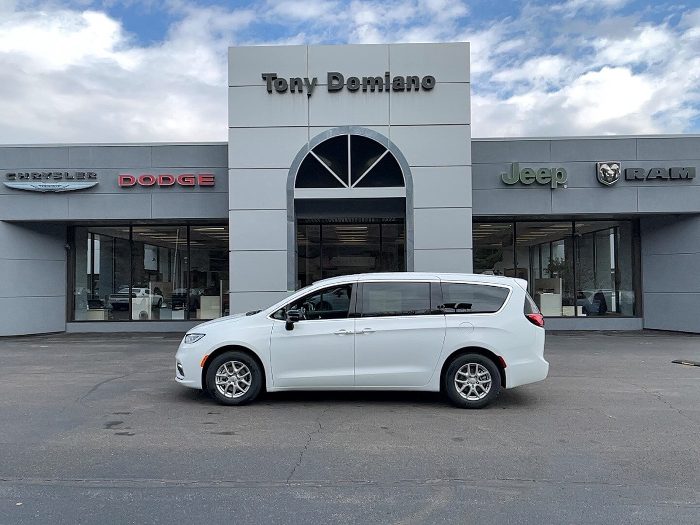 2026 CHRYSLER Pacifica