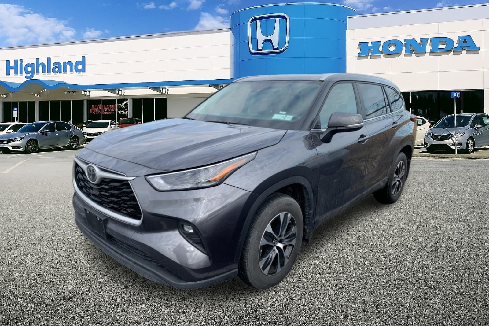 2025 TOYOTA Highlander