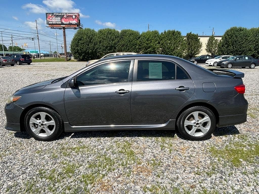 2011 TOYOTA Corolla