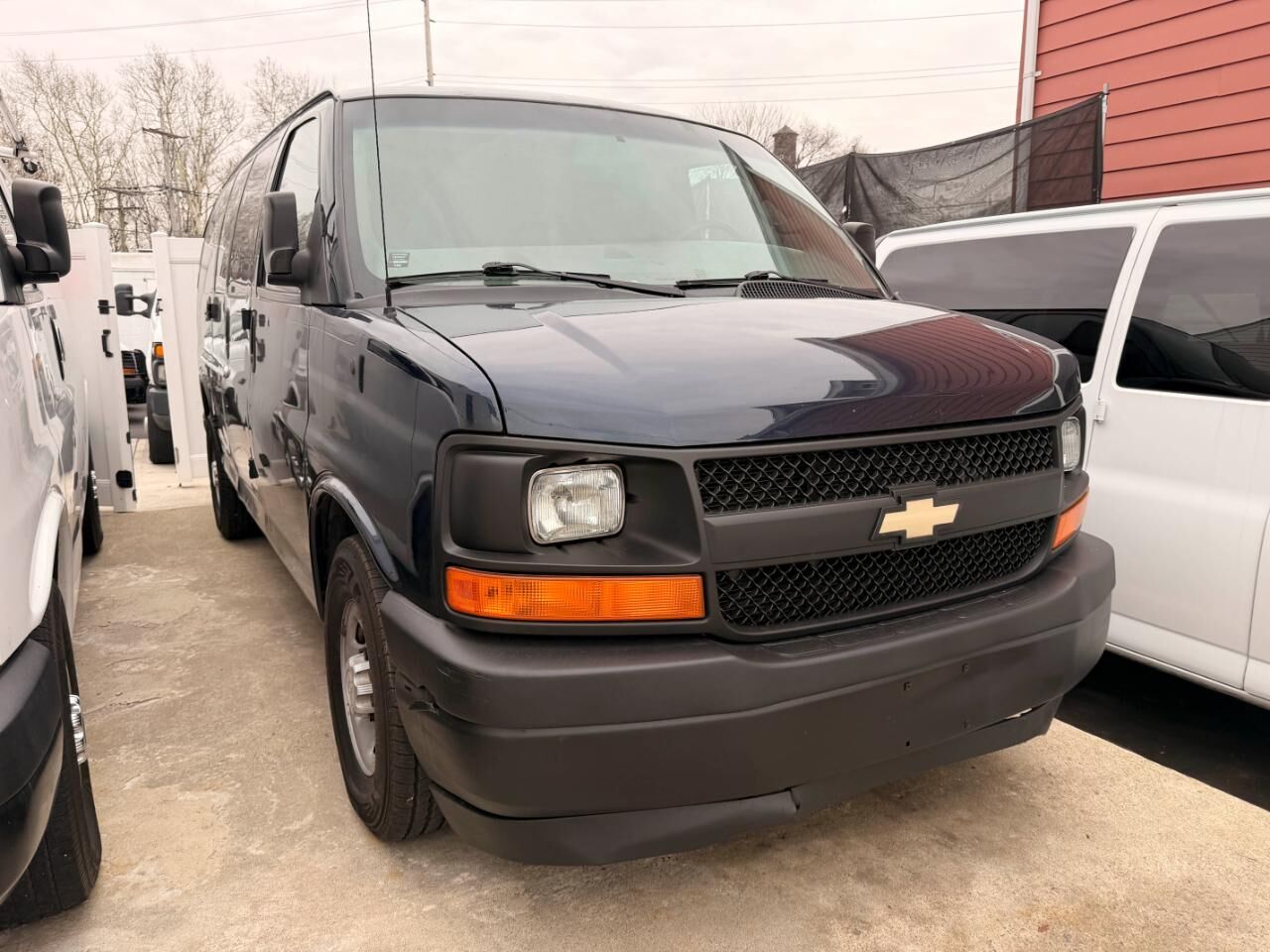 2017 CHEVROLET Express