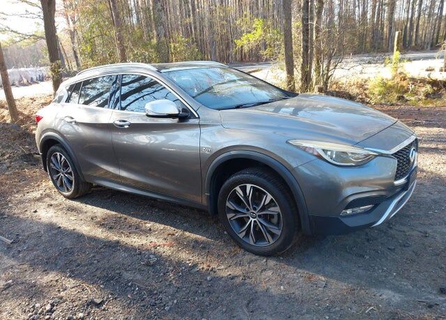 2017 Infiniti QX30