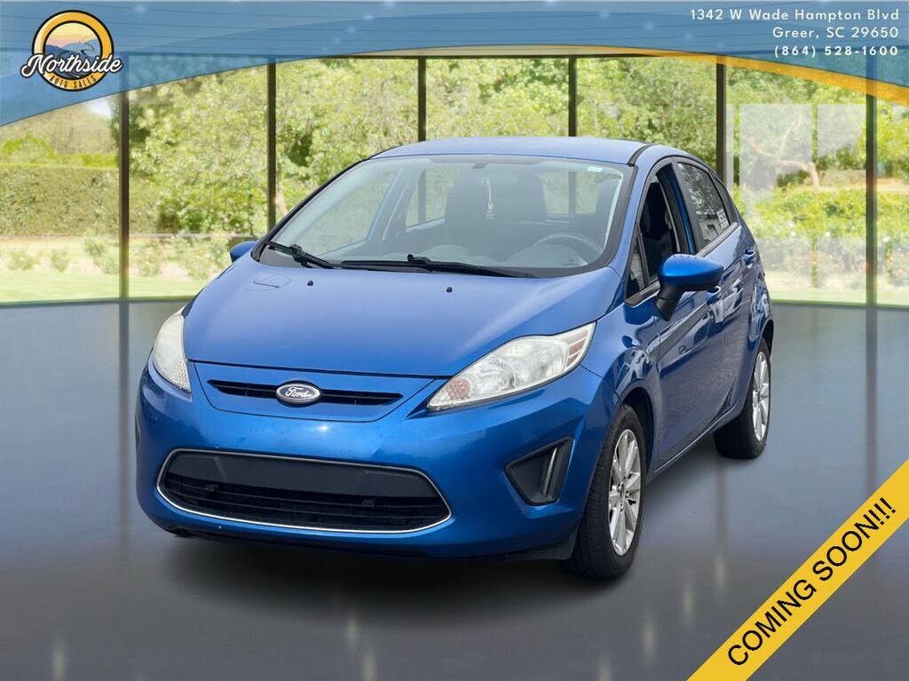 2011 FORD Fiesta