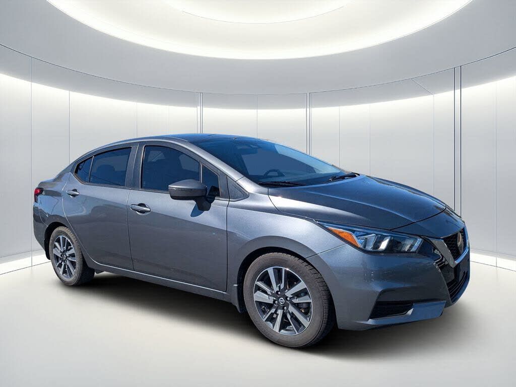 2020 NISSAN Versa
