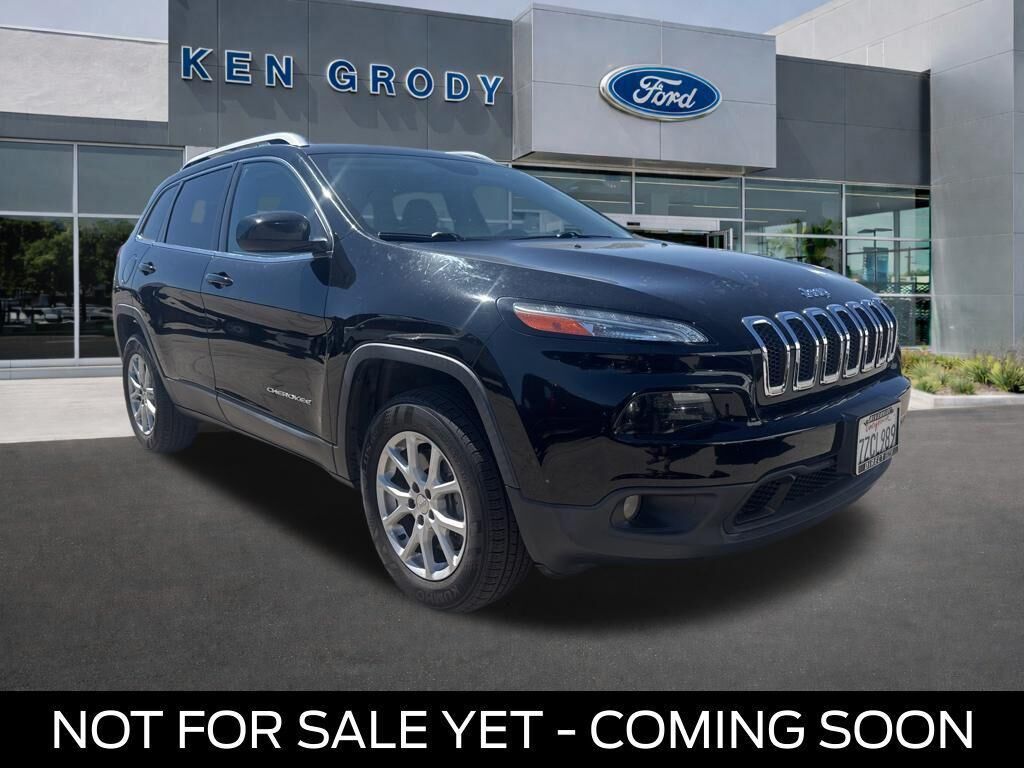 2017 JEEP Cherokee