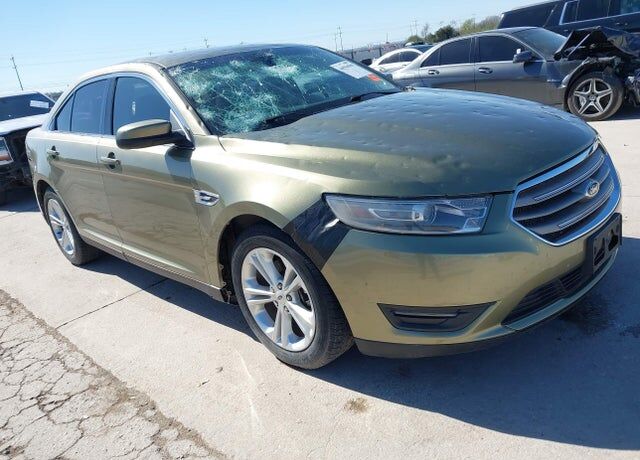 2013 FORD Taurus