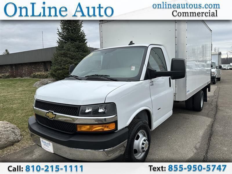 2022 CHEVROLET Express