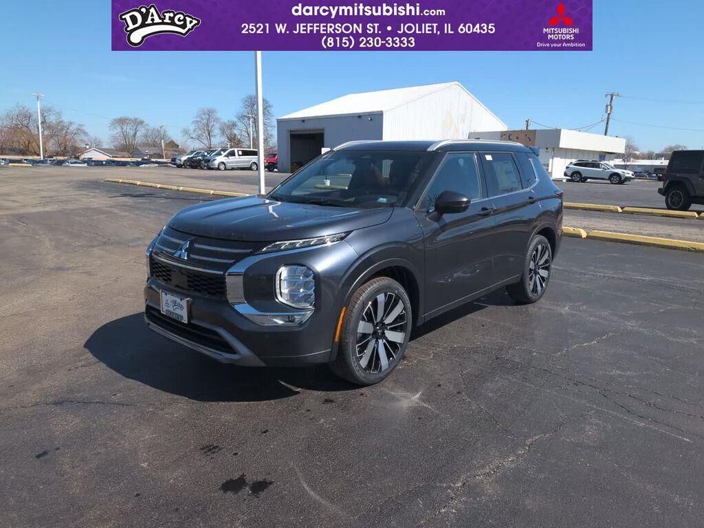 2026 MITSUBISHI Outlander