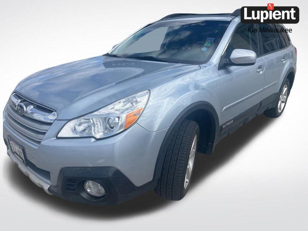 2014 SUBARU Outback